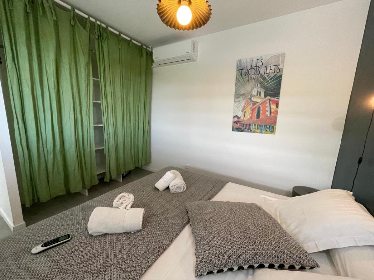 La Villa Jalna Grenadine Deux Chambres Et Piscine Privee Les Trois-Ilets Bagian luar foto