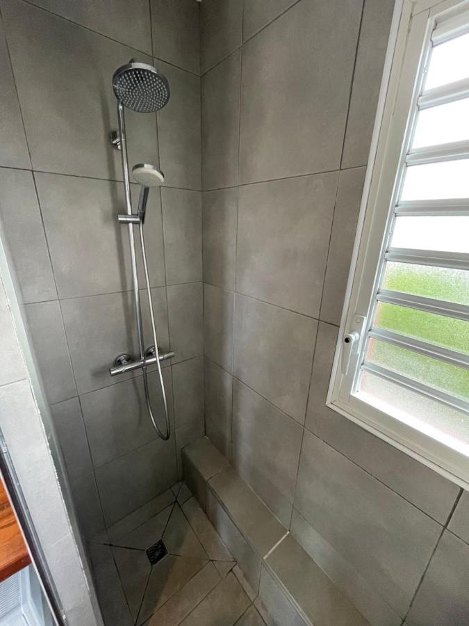 La Villa Jalna Grenadine Deux Chambres Et Piscine Privee Les Trois-Ilets Bagian luar foto