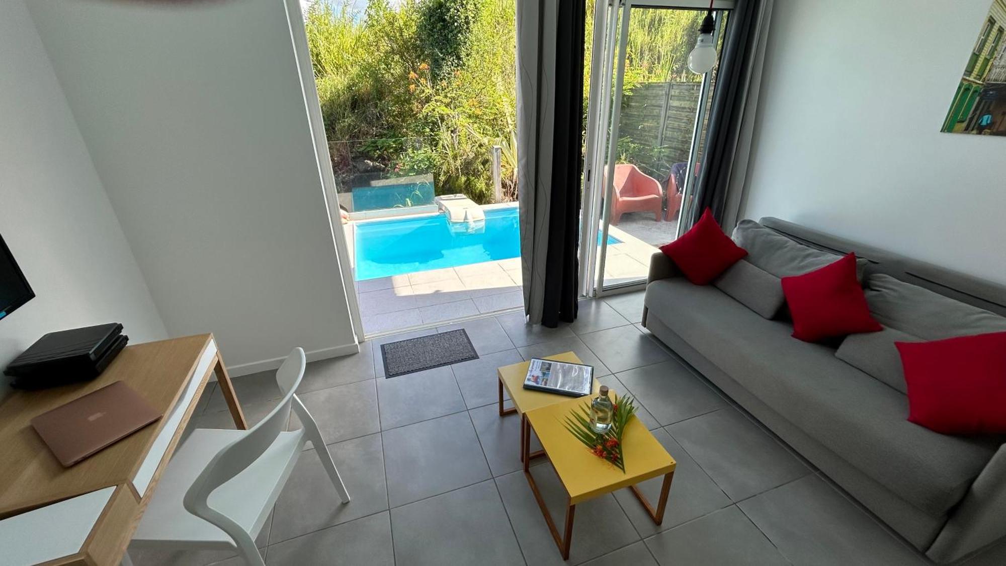 La Villa Jalna Grenadine Deux Chambres Et Piscine Privee Les Trois-Ilets Bagian luar foto