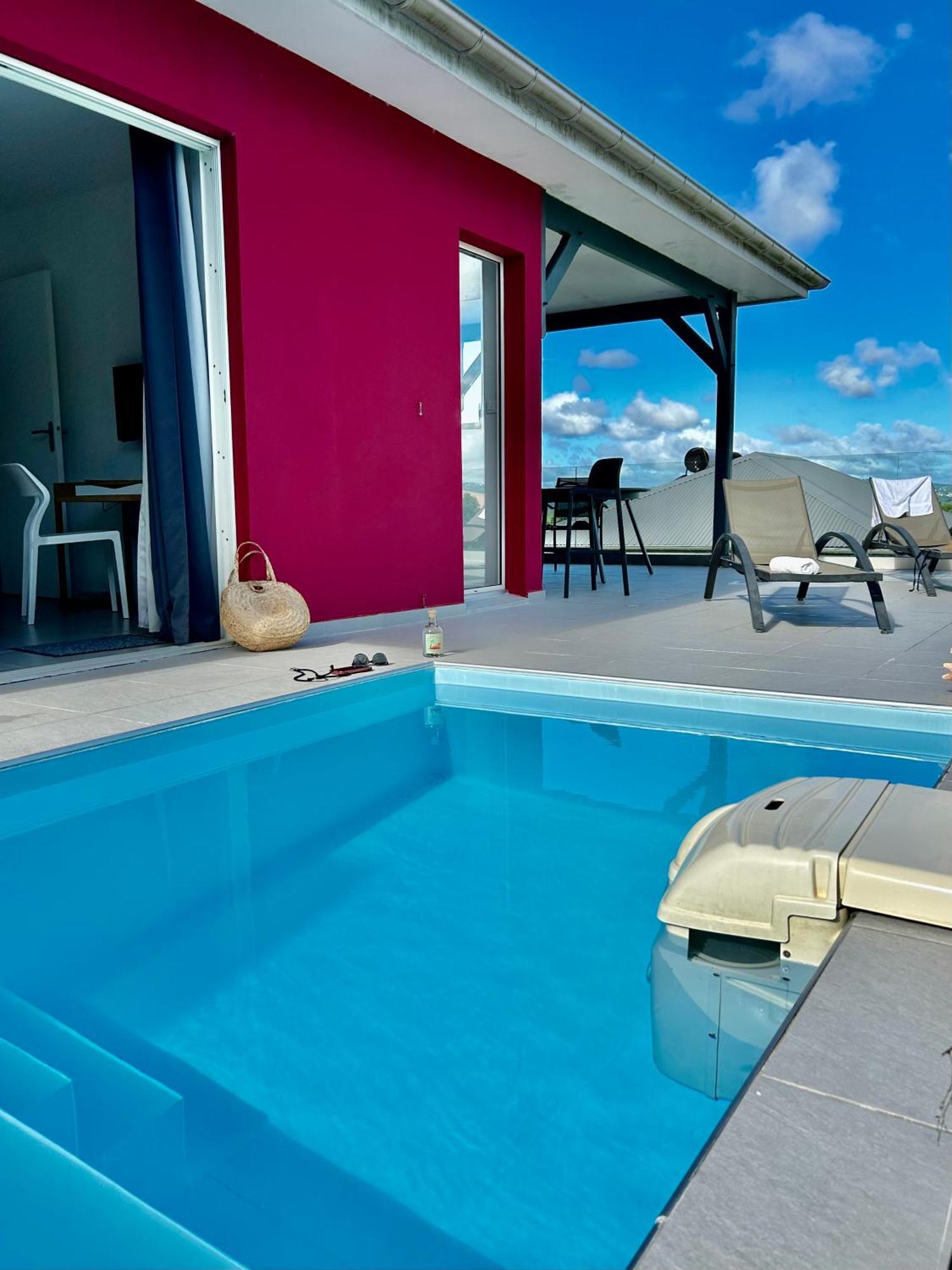 La Villa Jalna Grenadine Deux Chambres Et Piscine Privee Les Trois-Ilets Bagian luar foto